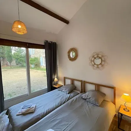 Le Grand Bourneau - Charme & Fraicheur - 20 Min Futuroscope بيت للعطل *